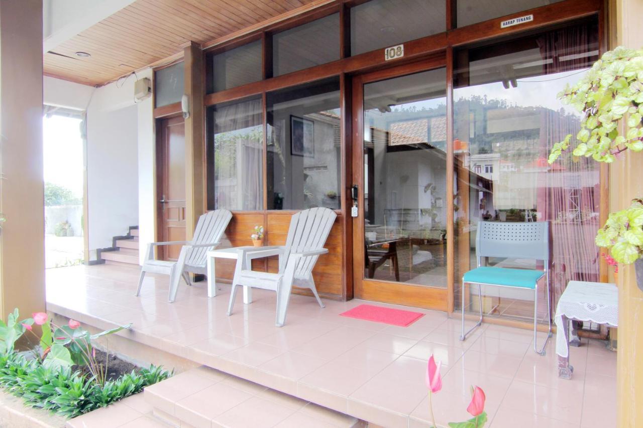 Villa Enggal Lembang Dış mekan fotoğraf