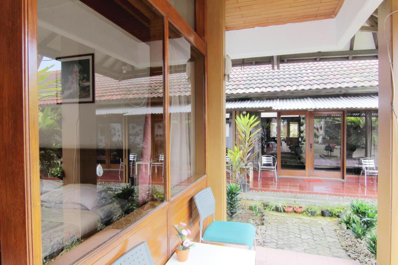 Villa Enggal Lembang Dış mekan fotoğraf